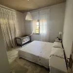Olive House Near The Sea بيت للعطل